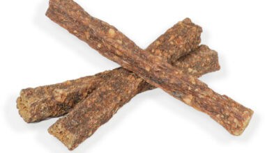 Bastoncini di merluzzo tritato ed essiccato per cani
